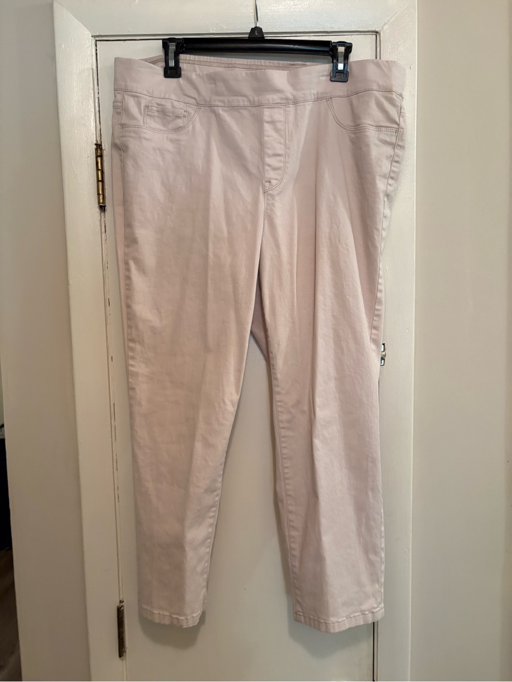 Bandolino Khaki Pants